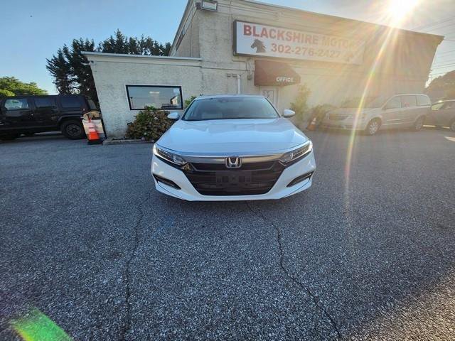 Used 2018 Honda Accord EX image 2