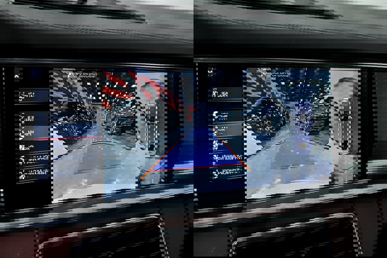 Used 2020 Porsche Panamera GTS image 35