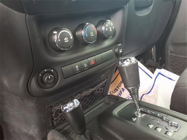 Used 2017 Jeep Wrangler Unlimited Sport image 19