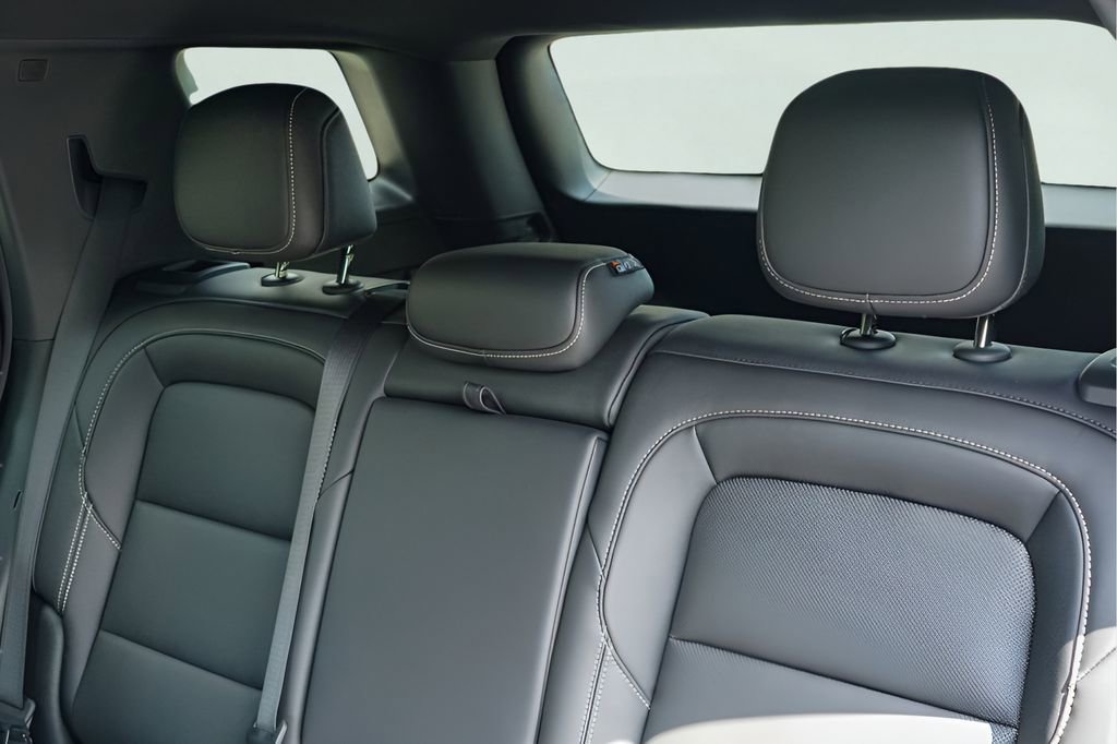 New 2026 GMC Terrain Elevation image 20