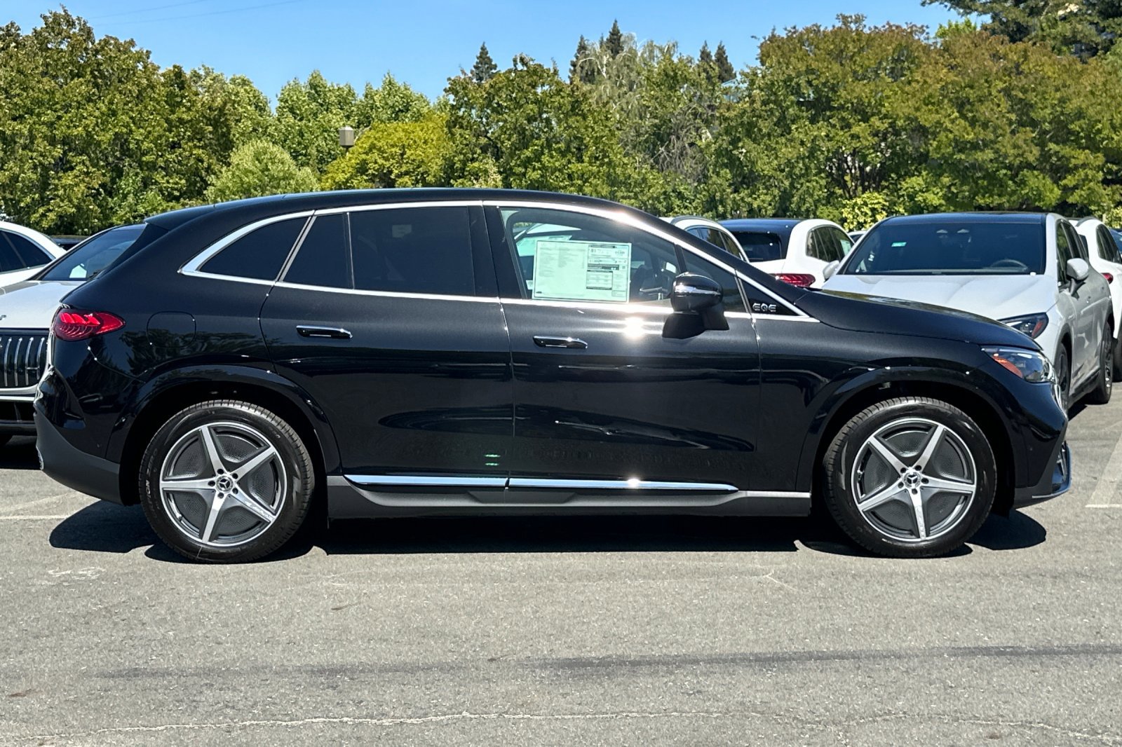 New 2025 Mercedes-Benz EQE 350+ 4MATIC SUV image 2