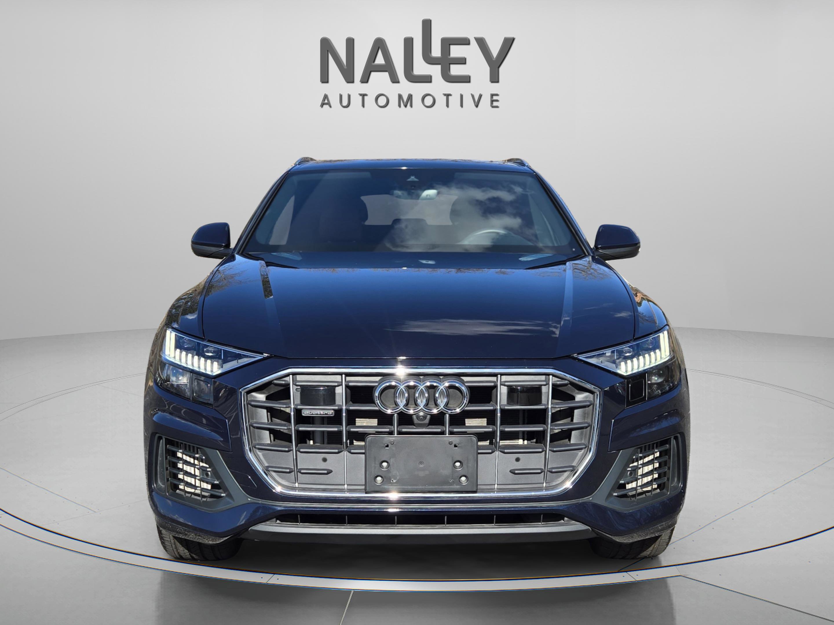 Used 2023 Audi Q8 Premium image 8
