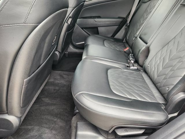 Used 2025 Kia Sportage X-Line AWD/4WD image 30