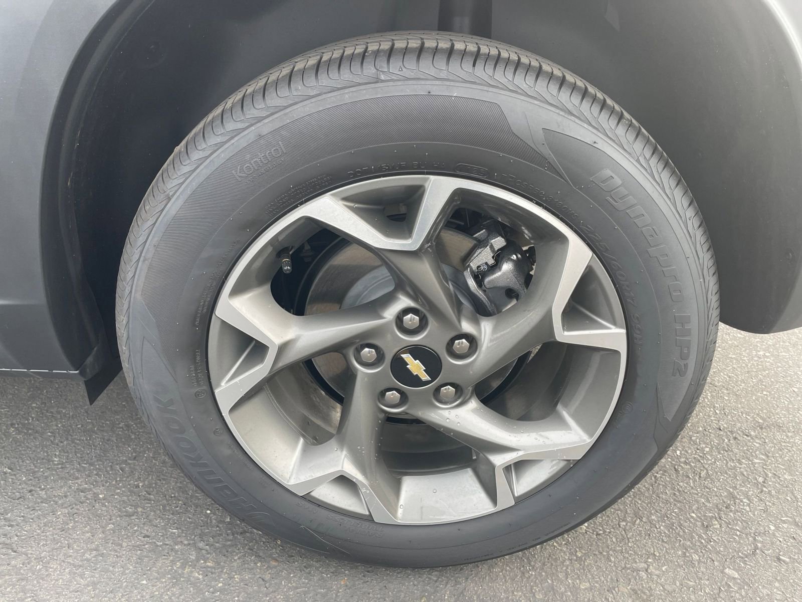 Used 2025 Chevrolet Trax LT image 24