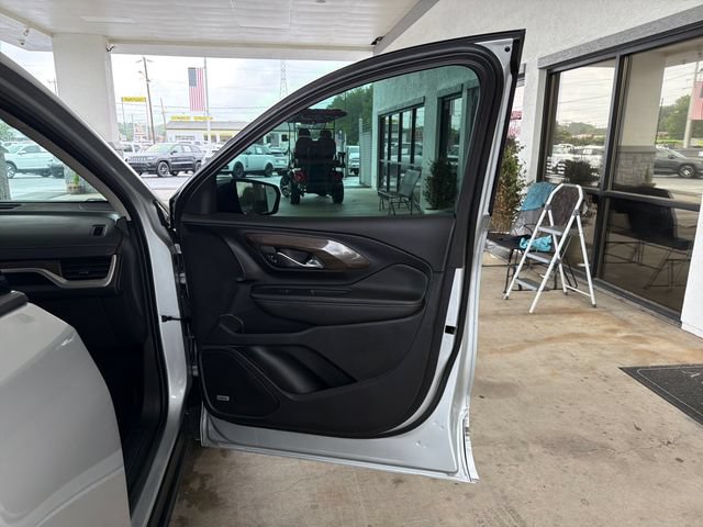 Used 2020 GMC Terrain Denali w/ LPO, Floor Liner Package FWD image 25