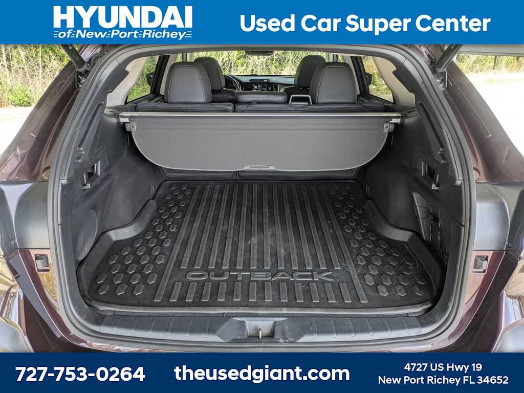 Used 2024 Subaru Outback Limited AWD/4WD image 12