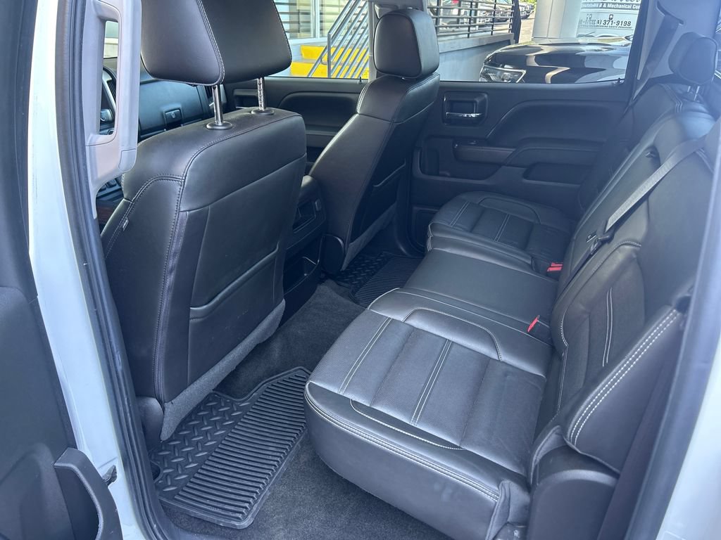 Used 2017 GMC Sierra 1500 Denali AWD/4WD image 30