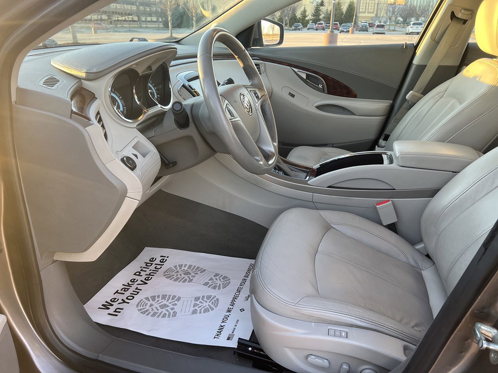 Used 2012 Buick LaCrosse Premium image 17