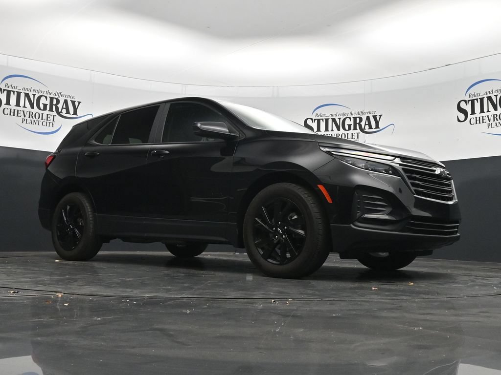 Used 2024 Chevrolet Equinox LS w/ LS Convenience Package FWD image 26