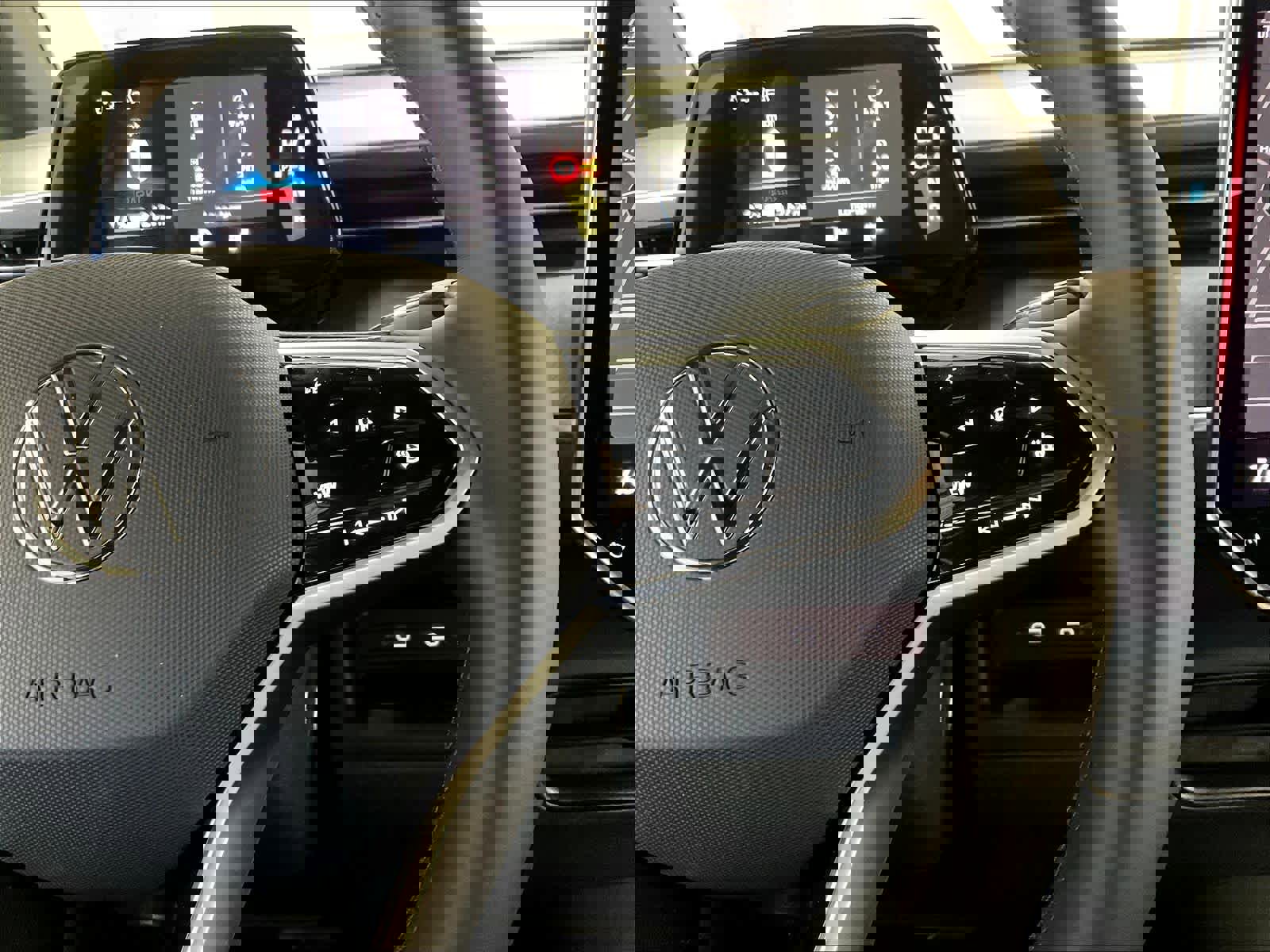 New 2025 Volkswagen ID. Buzz Pro S image 18