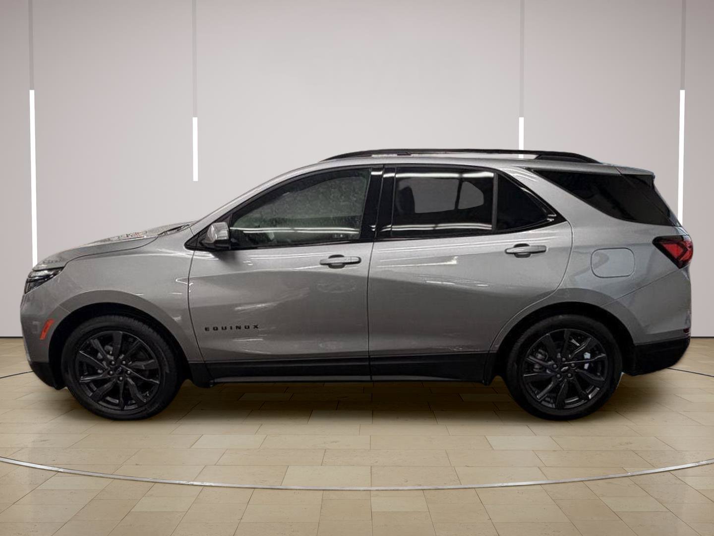 Used 2024 Chevrolet Equinox RS w/ RS Leather Package FWD image 4