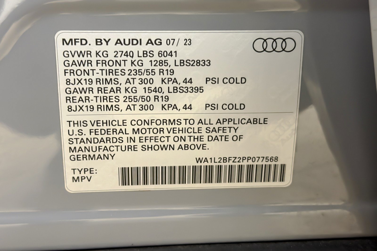 Certified 2023 Audi Q4 e-tron Premium Plus w/ Premium Plus AWD/4WD image 28
