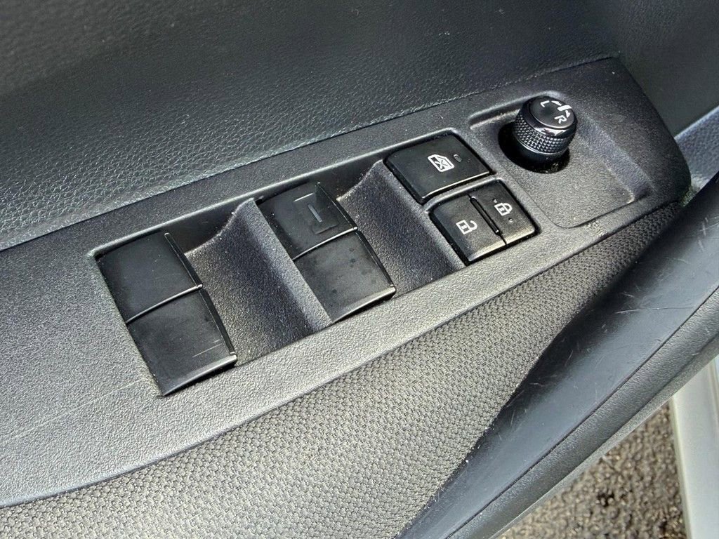 Used 2024 Toyota Corolla LE FWD image 19