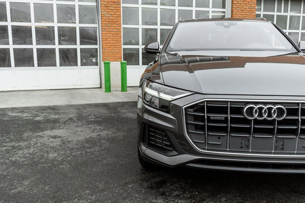 Used 2019 Audi Q8 Premium image 34
