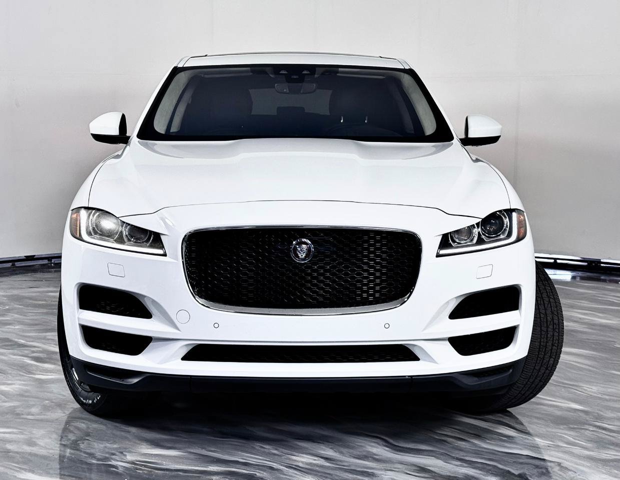 Used 2020 Jaguar F-PACE Prestige AWD/4WD image 7