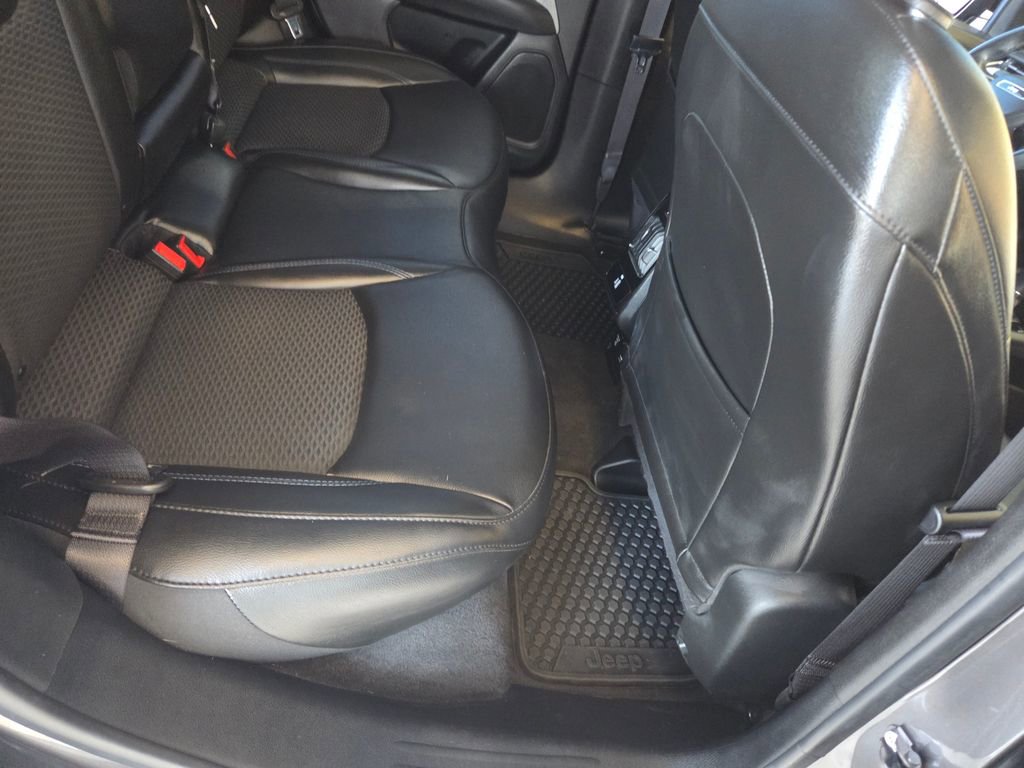 Used 2022 Jeep Compass Latitude w/ Convenience Group image 27