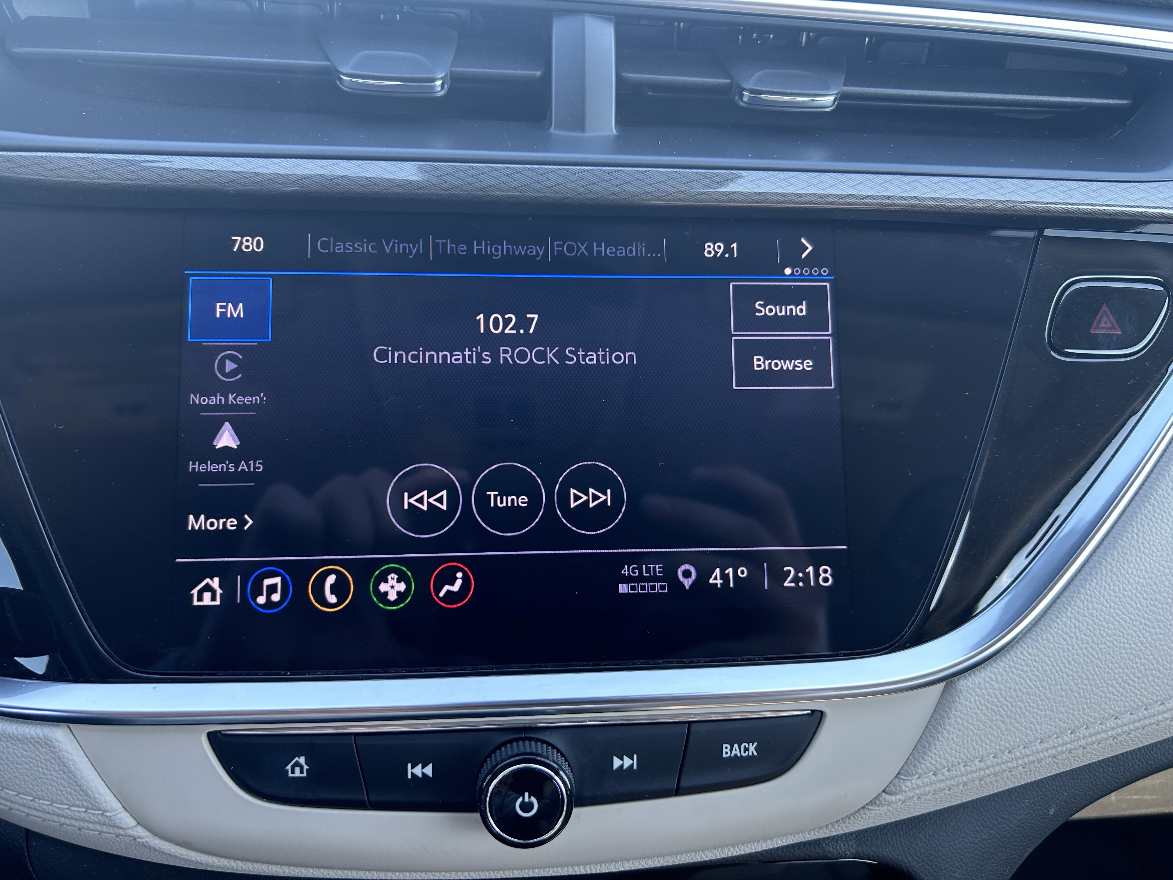 Used 2022 Buick Encore GX Essence w/ Experience Buick Package image 13