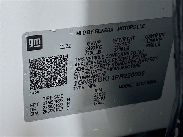 Used 2023 Chevrolet Suburban High Country w/ Advanced Technology Package image 32