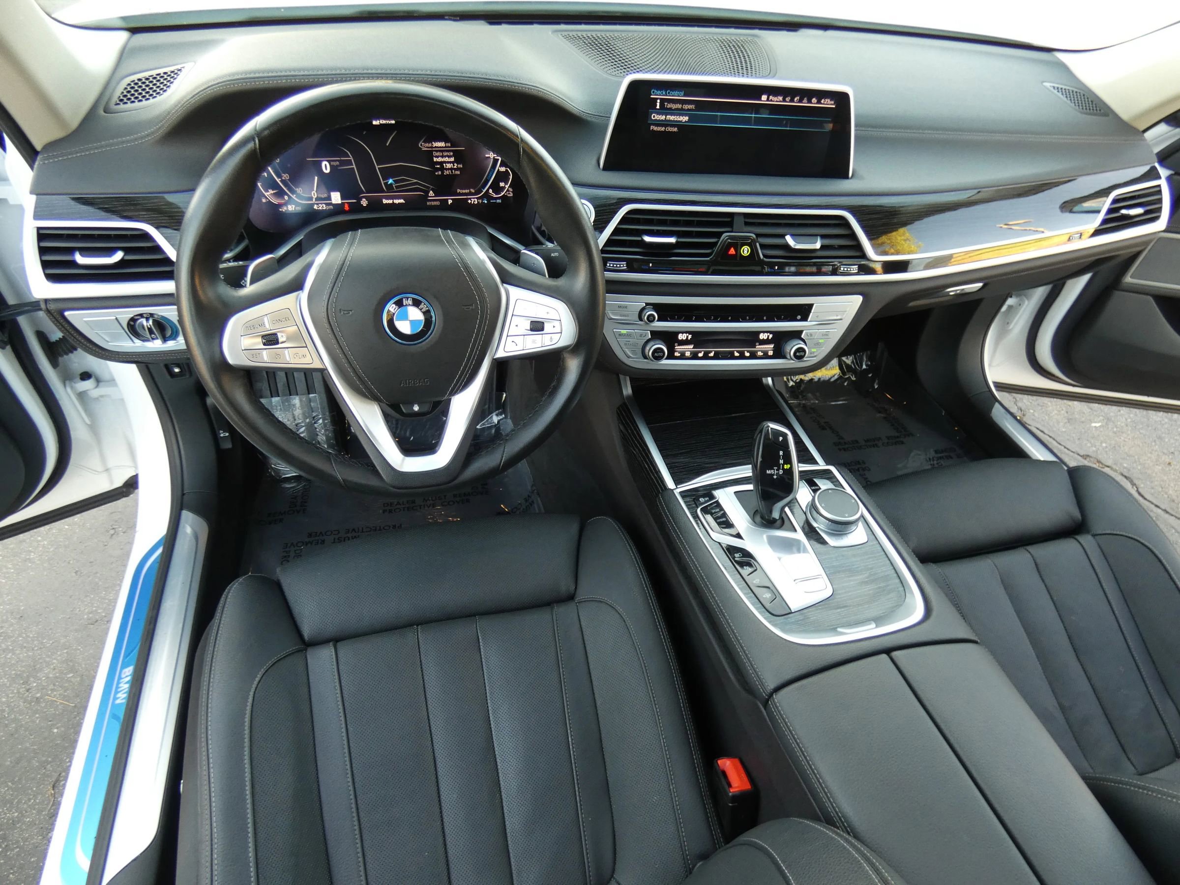 Used 2022 BMW 745e xDrive image 24