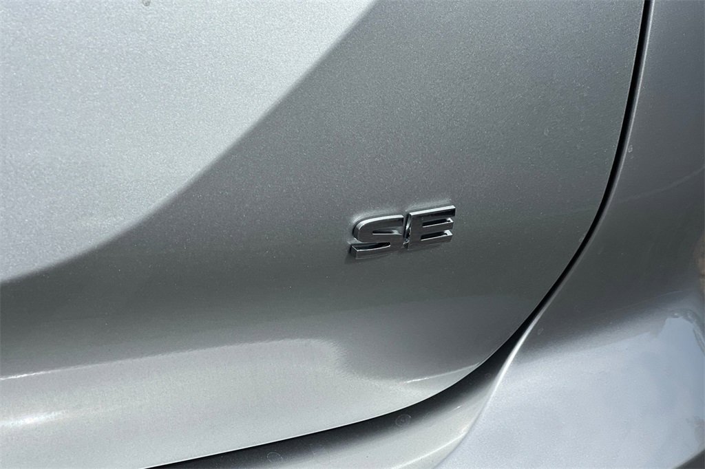 New 2025 Mitsubishi Outlander SE image 25