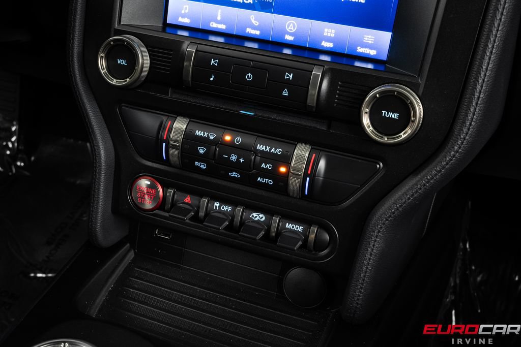 Used 2022 Ford Mustang Shelby GT500 w/ Technology Package RWD image 31