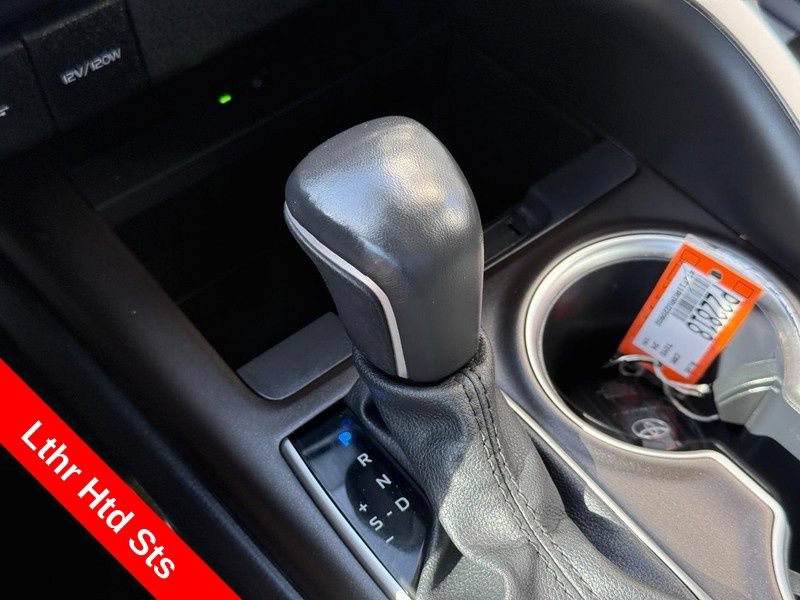 Used 2024 Toyota Camry XLE FWD image 26
