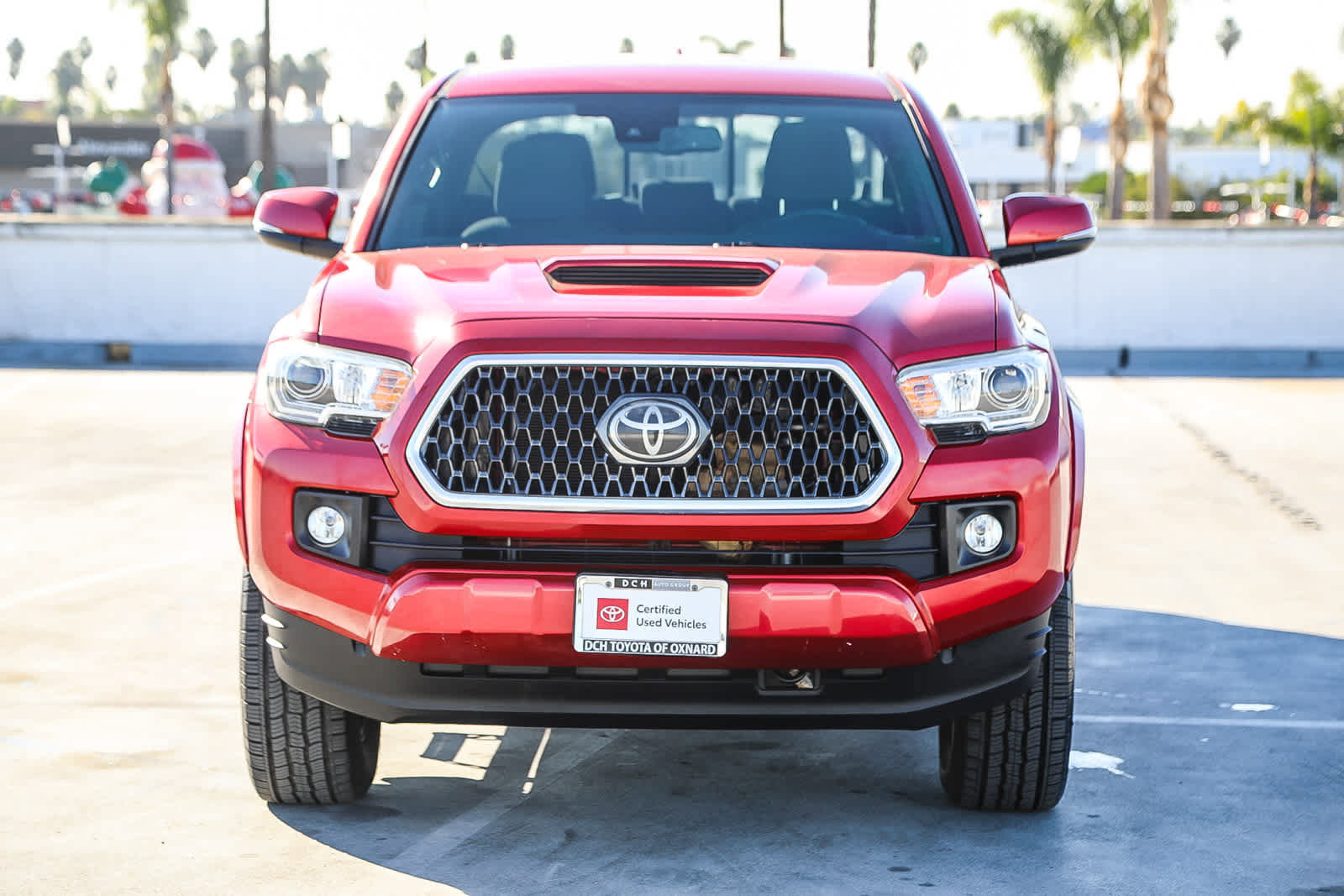 Used 2018 Toyota Tacoma TRD Sport image 4