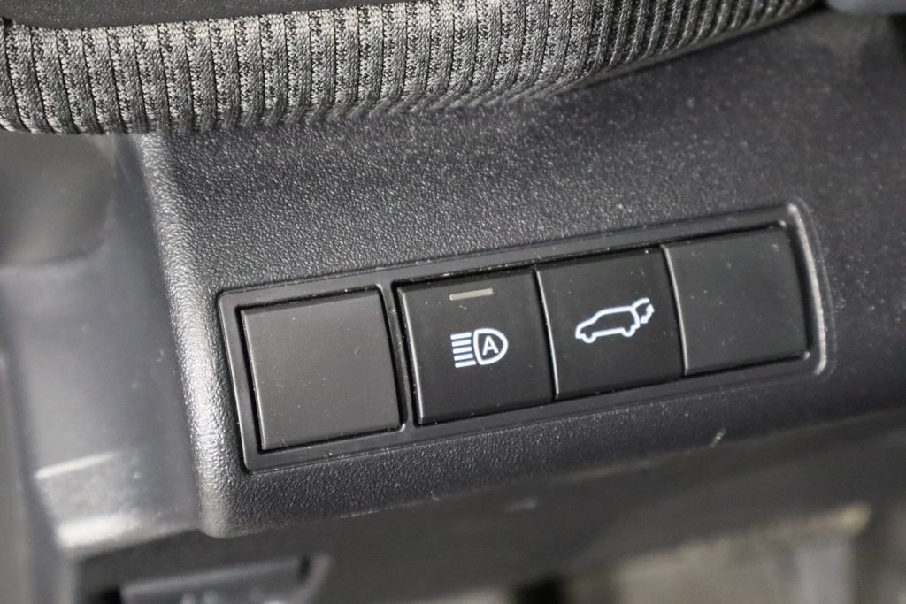 Used 2023 Subaru Solterra AWD image 23