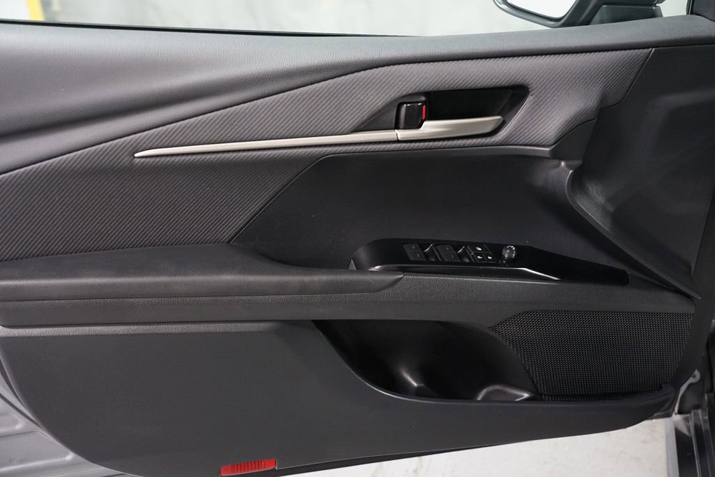 Certified 2025 Toyota Camry SE FWD image 31