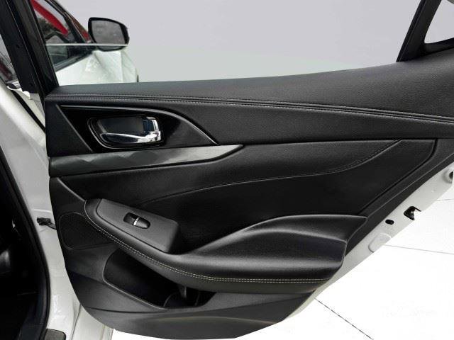 Used 2022 Nissan Maxima SV w/ Floor Mat Group FWD image 41