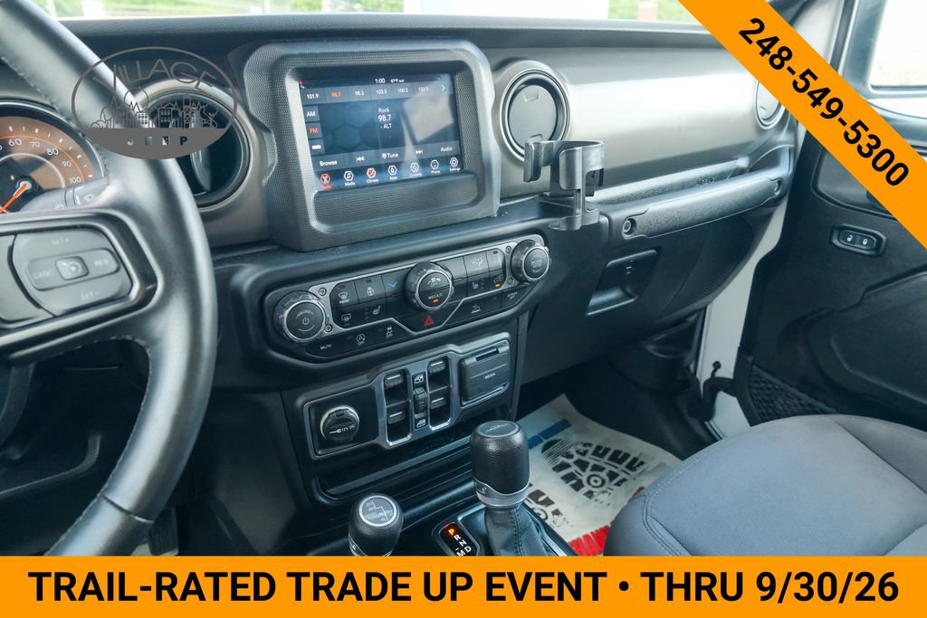 Used 2022 Jeep Gladiator Sport AWD/4WD image 17
