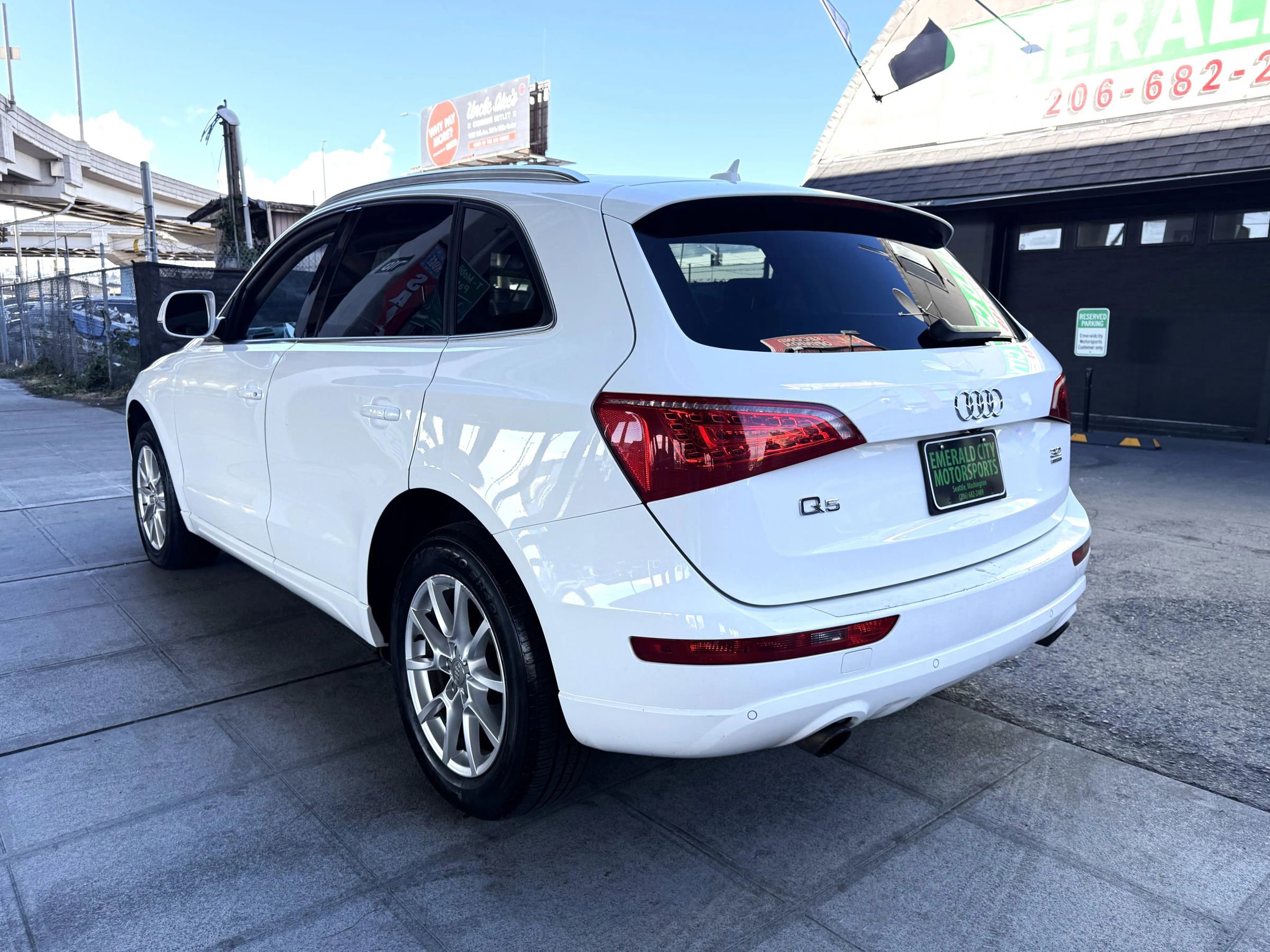 Used 2010 Audi Q5 3.2 Premium Plus image 7