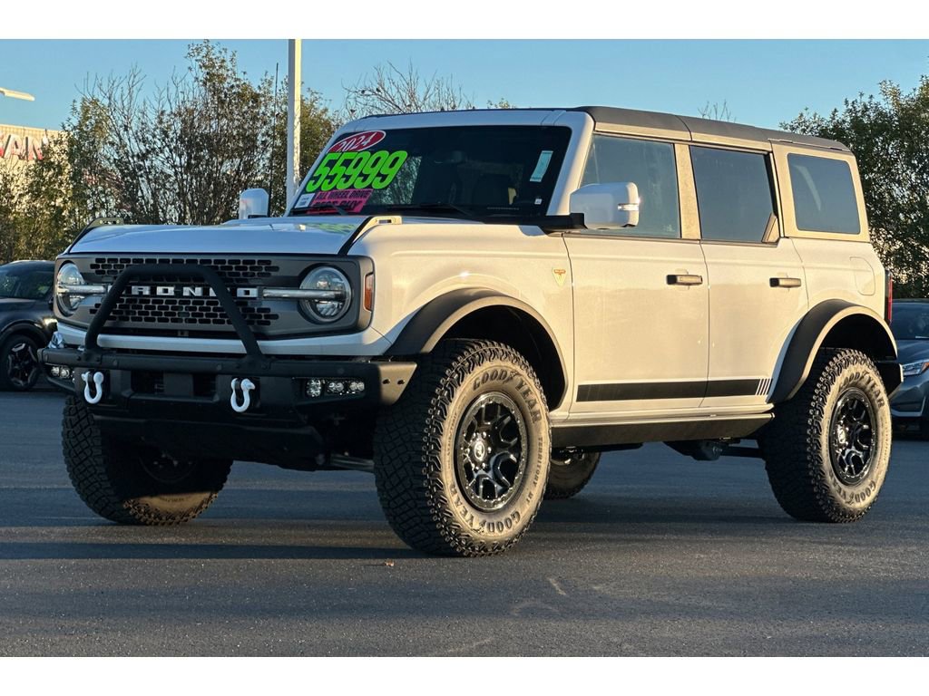 Used 2023 Ford Bronco Badlands image 8