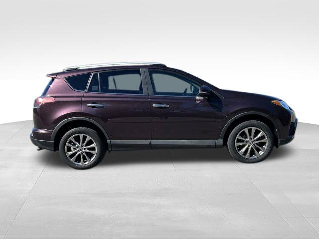 Used 2016 Toyota RAV4 Limited w/ Advanced Technology Package AWD/4WD image 5