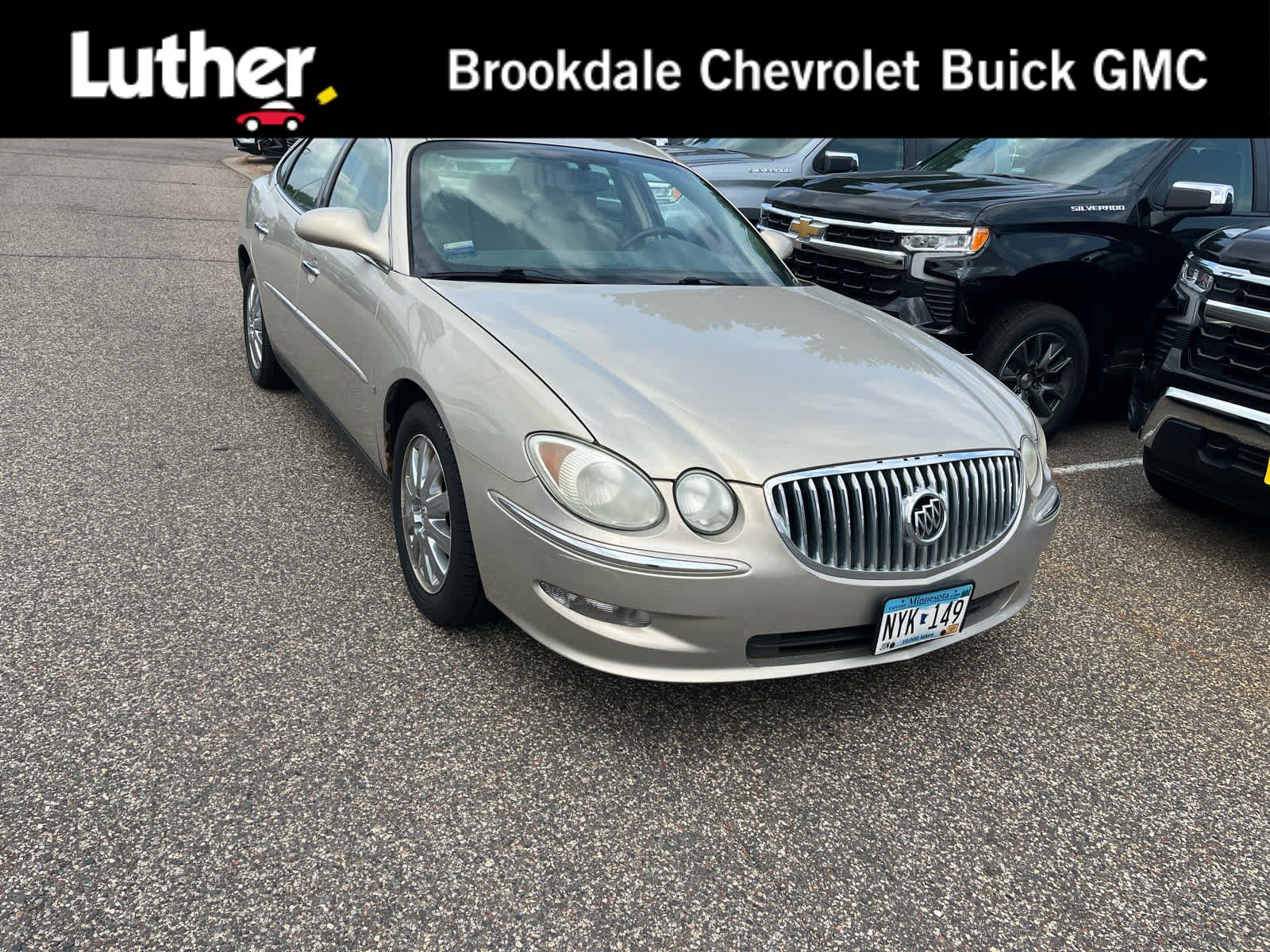 Used 2009 Buick LaCrosse CX FWD image 1