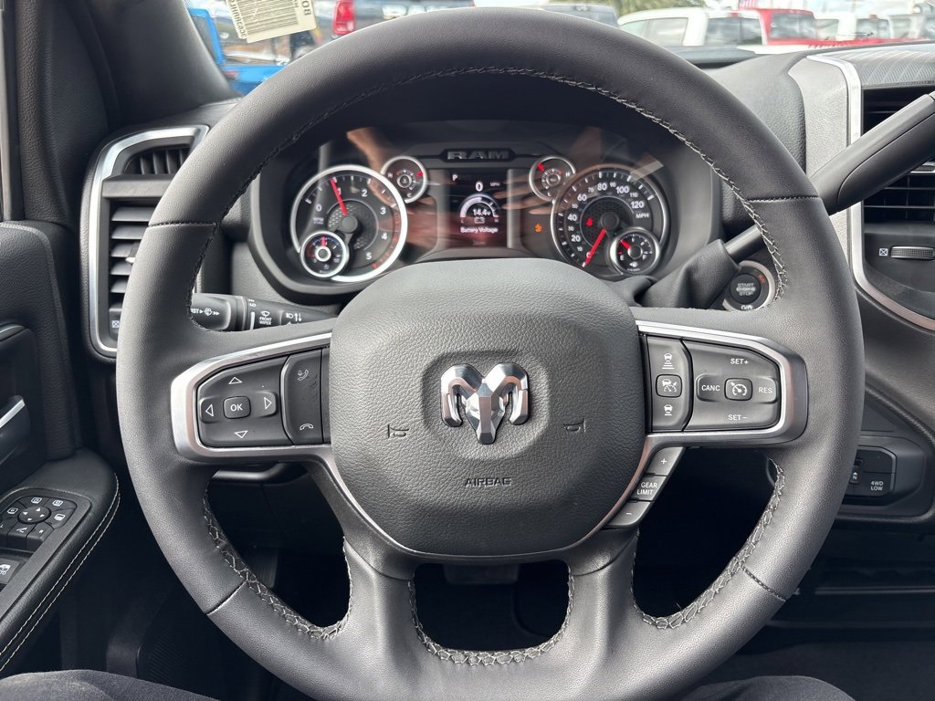 New 2025 RAM 3500 Big Horn image 29