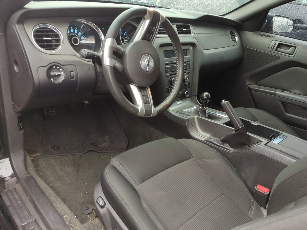 Used 2014 Ford Mustang Coupe w/ Equipment Group 102A image 7