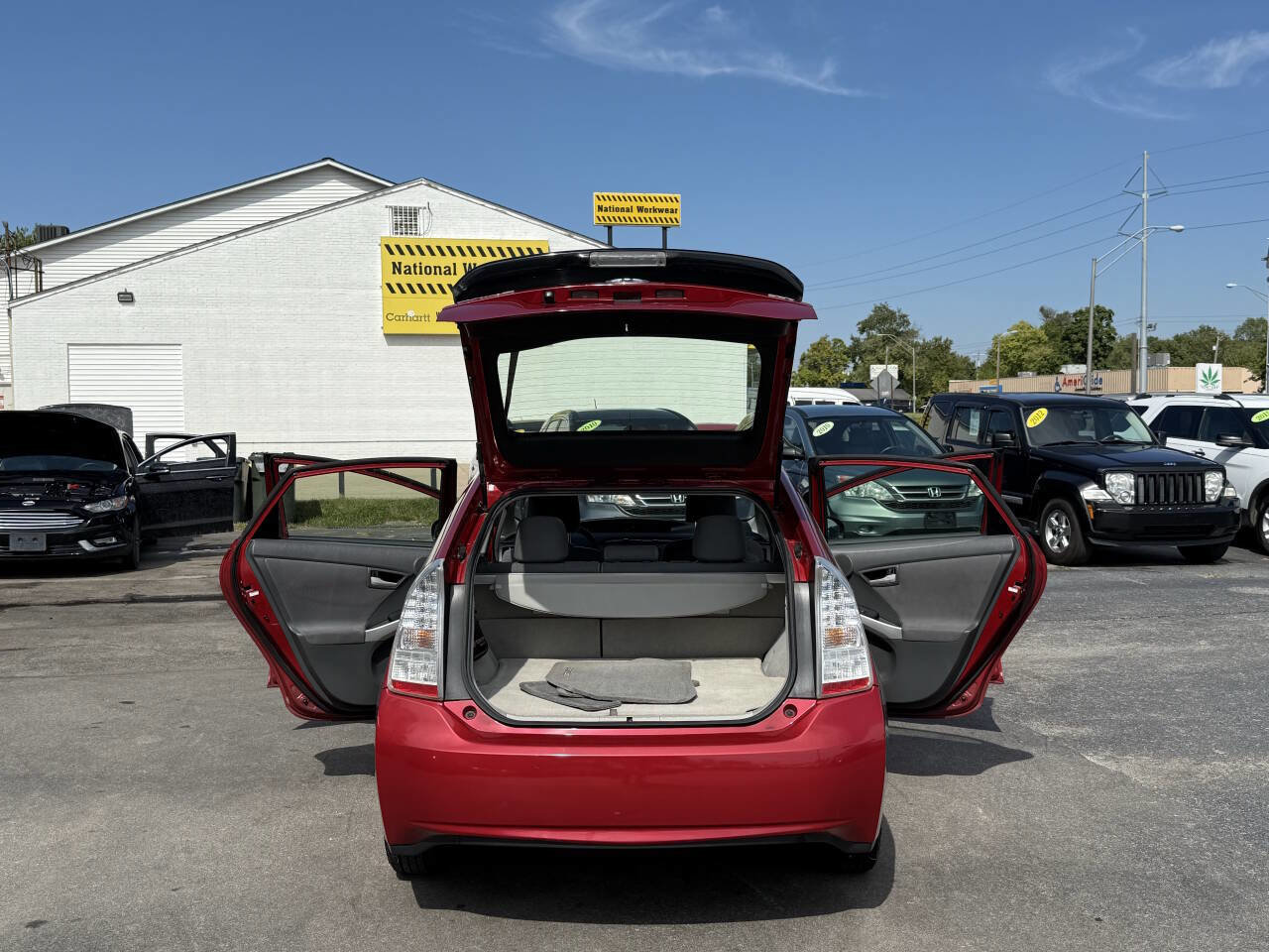 Used 2010 Toyota Prius Five image 21