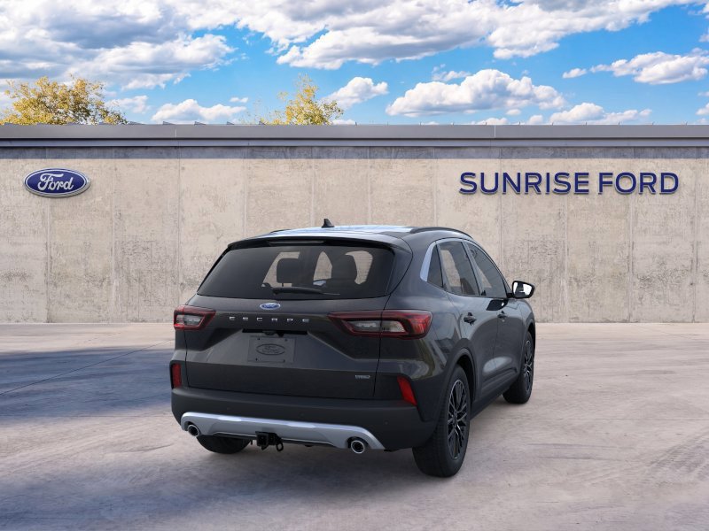 New 2025 Ford Escape SE w/ Class II Trailer Tow Package FWD image 8