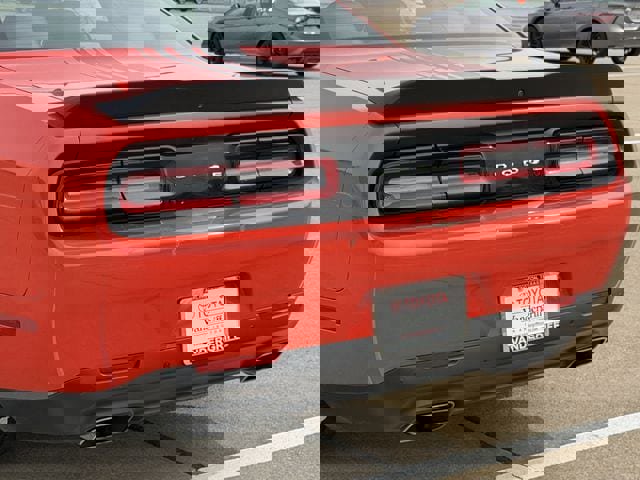 Used 2018 Dodge Challenger R/T Plus image 6