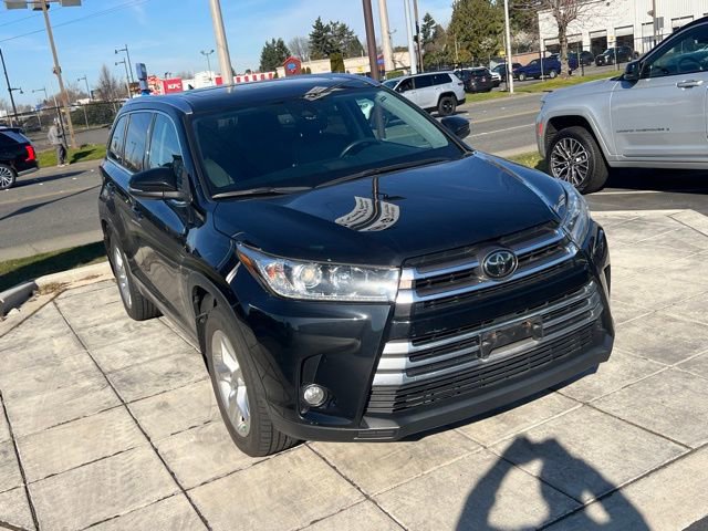 Used 2018 Toyota Highlander Limited image 7