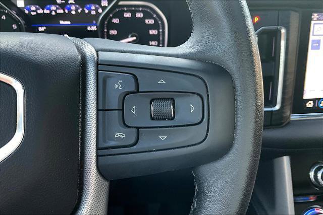 Used 2021 GMC Yukon Denali w/ Denali Premium Package image 12