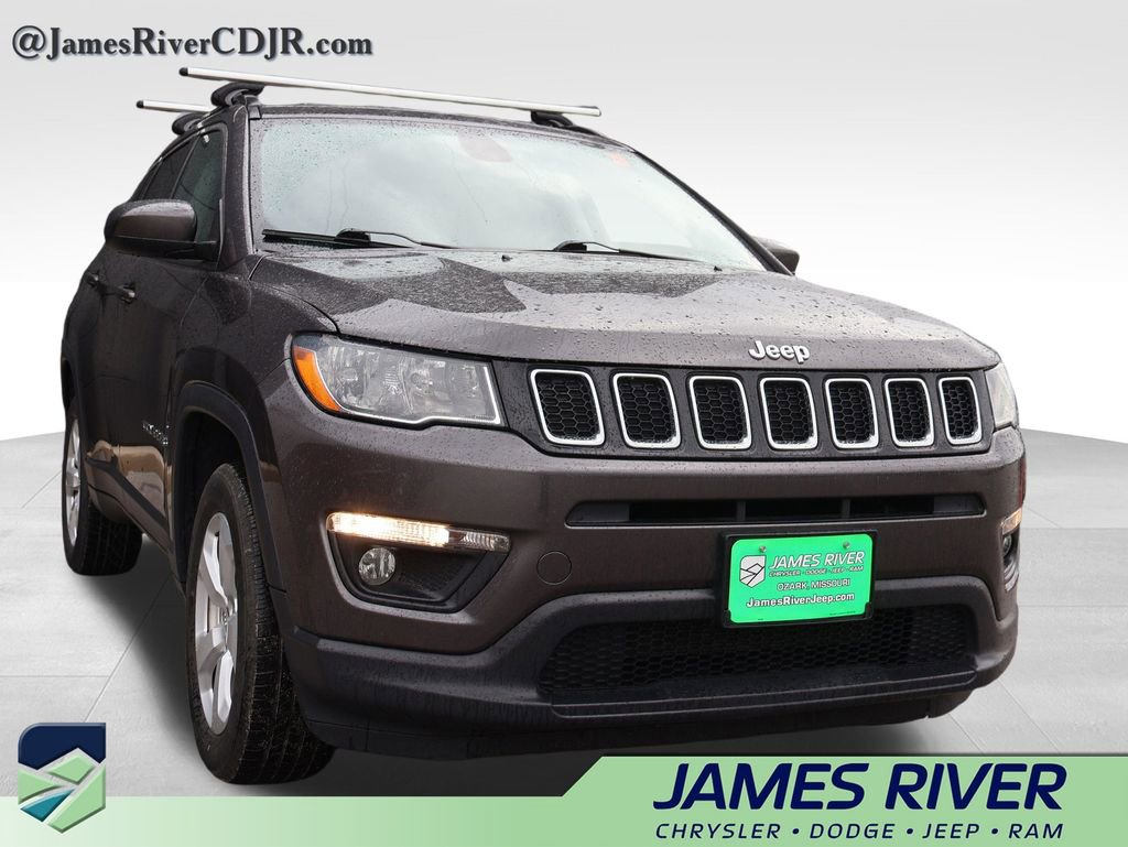 Used 2020 Jeep Compass Latitude image 6