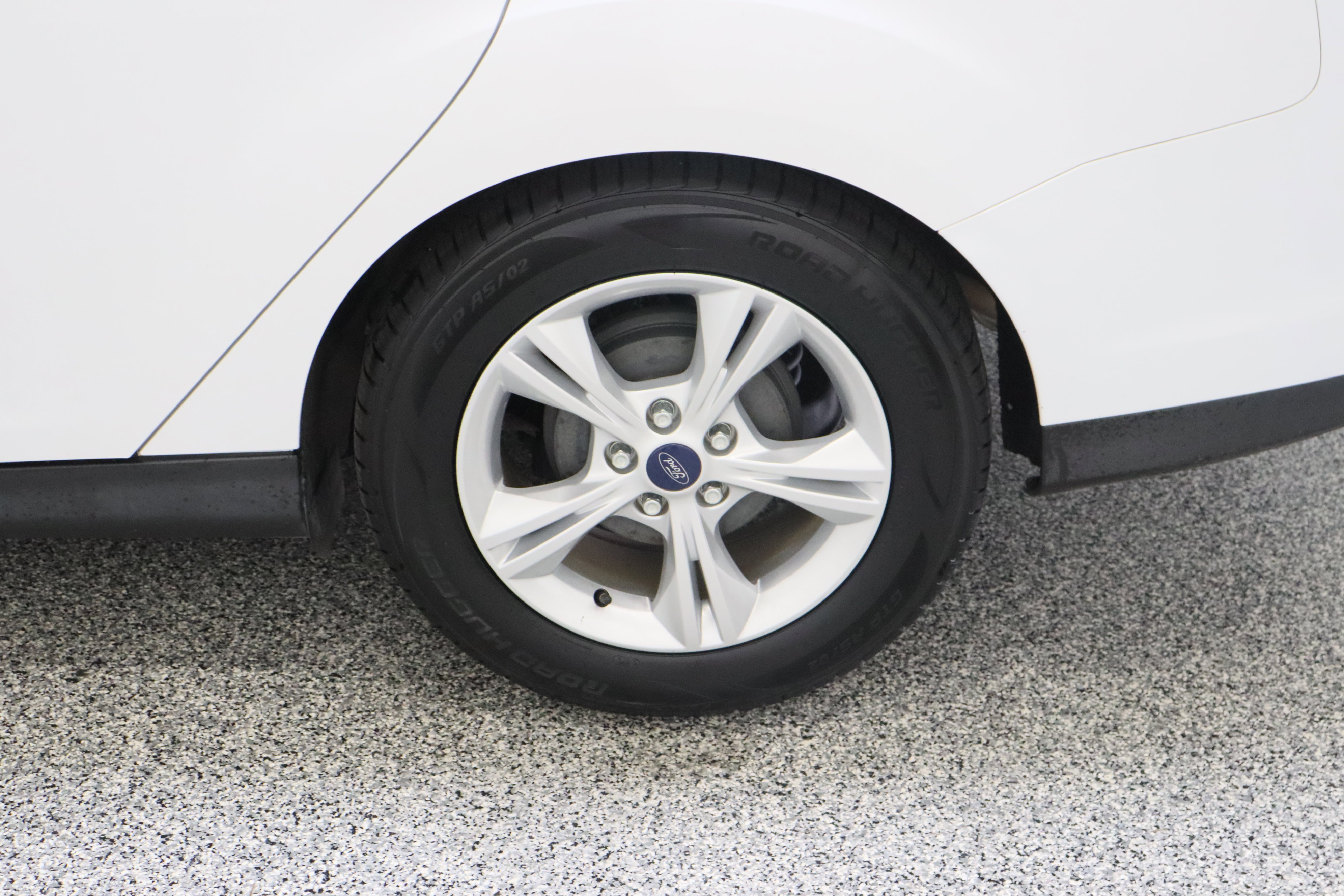 Used 2014 Ford Focus S FWD image 10