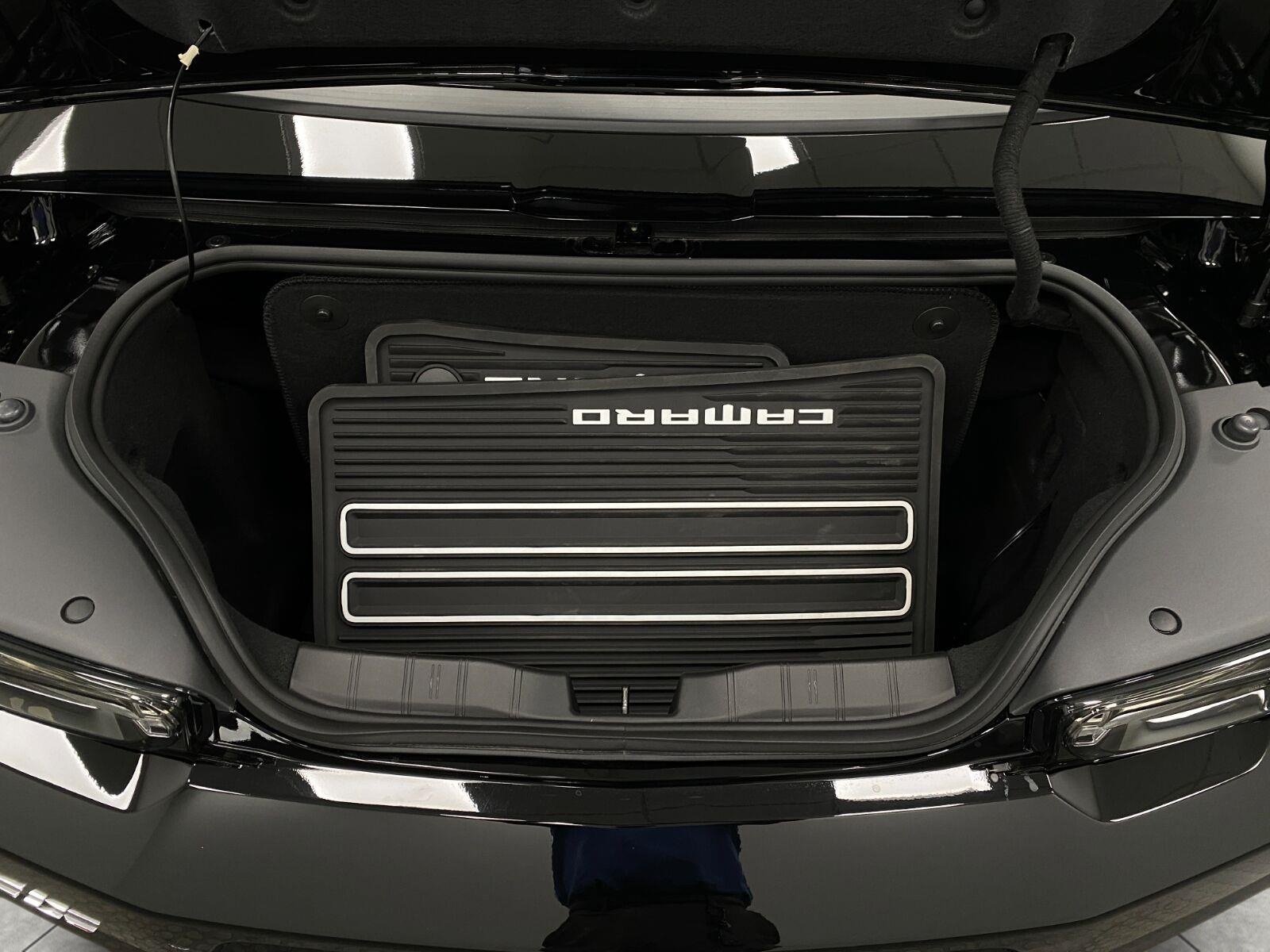 Used 2023 Chevrolet Camaro ZL1 RWD image 6