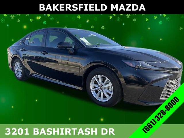 Used 2025 Toyota Camry LE image 7