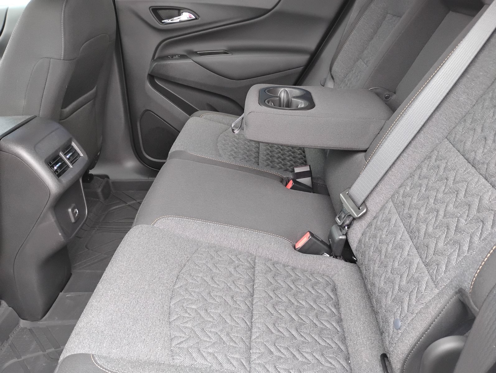 Used 2022 Chevrolet Equinox LT FWD image 26