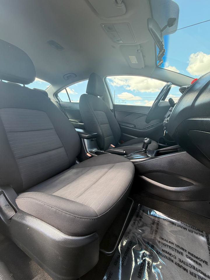 Used 2014 Kia Forte EX FWD image 23