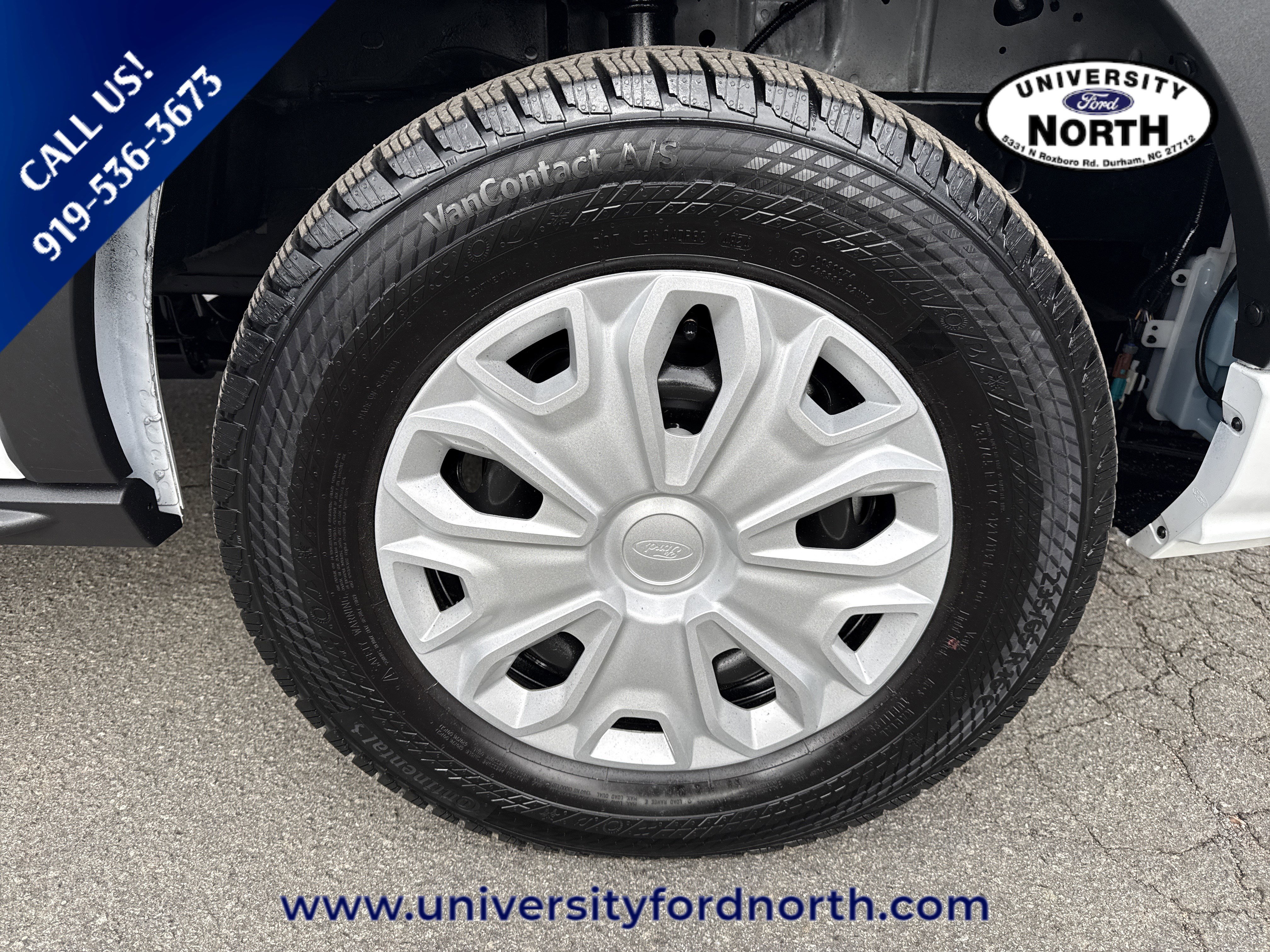 Used 2025 Ford Transit 350 XLT image 9