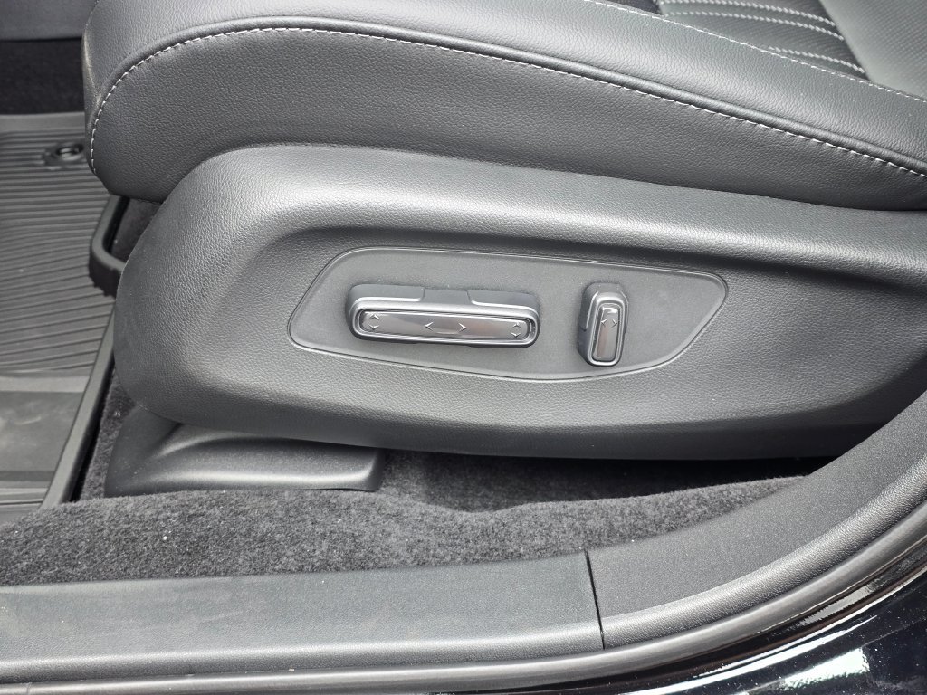 New 2027 Honda HR-V EX-L image 14
